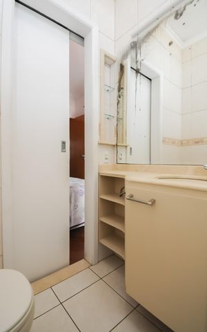 Casa de condomínio à venda com 115m², 3 quartos e 2 vagasBanheiro da Suíte
