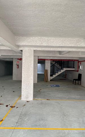Apartamento à venda com 106m², 2 quartos e 2 vagas Apartamento à venda com 106m², 2 quartos e 2 vagasGaragem