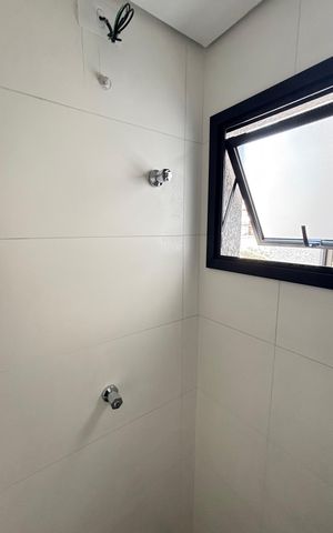Apartamento à venda com 106m², 2 quartos e 2 vagas Apartamento à venda com 106m², 2 quartos e 2 vagasBanheiro