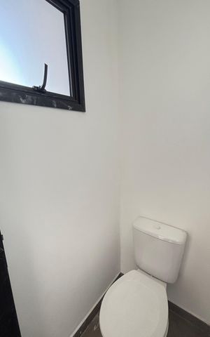 Apartamento à venda com 106m², 2 quartos e 2 vagas Apartamento à venda com 106m², 2 quartos e 2 vagasCobertura - Banheiro