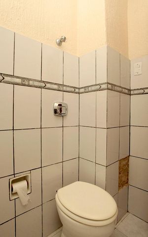Apartamento à venda com 84m², 2 quartos e sem vagaBanheiro 1