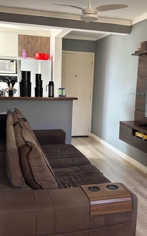 Casa de condomínio à venda com 48m², 2 quartos e 1 vaga Casa de condomínio à venda com 48m², 2 quartos e 1 vagaSala