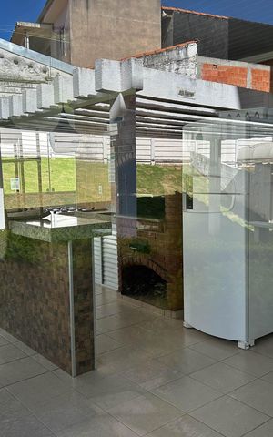 Casa de condomínio à venda com 48m², 2 quartos e 1 vaga Casa de condomínio à venda com 48m², 2 quartos e 1 vagaÁrea comum Salão de Festas