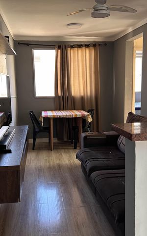 Casa de condomínio à venda com 48m², 2 quartos e 1 vaga Casa de condomínio à venda com 48m², 2 quartos e 1 vagaSala