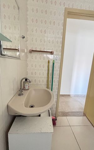 Apartamento à venda com 70m², 2 quartos e 1 vaga Apartamento à venda com 70m², 2 quartos e 1 vagaBanheiro