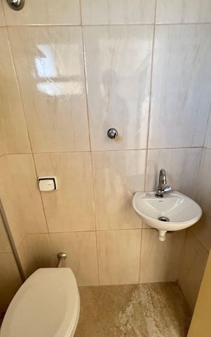 Apartamento à venda com 70m², 2 quartos e 1 vaga Apartamento à venda com 70m², 2 quartos e 1 vagaÁrea de Serviço - Banheiro