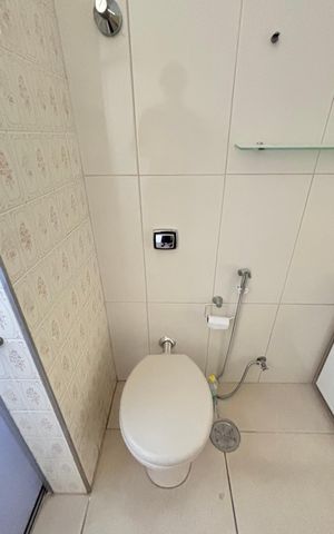 Apartamento à venda com 70m², 2 quartos e 1 vaga Apartamento à venda com 70m², 2 quartos e 1 vagaBanheiro