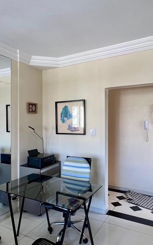 Apartamento à venda com 58m², 1 quarto e 1 vaga Apartamento à venda com 58m², 1 quarto e 1 vagaSala