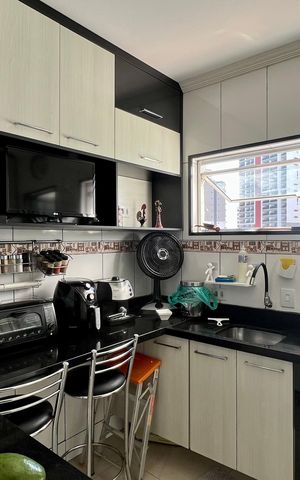 Apartamento à venda com 58m², 1 quarto e 1 vaga Apartamento à venda com 58m², 1 quarto e 1 vagaCozinha