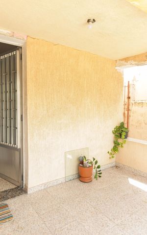 Casa à venda com 166m², 4 quartos e sem vagaGaragem 