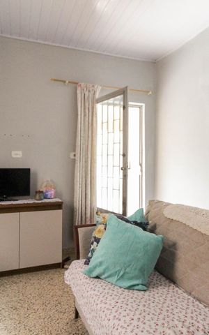 Casa à venda com 166m², 4 quartos e sem vagaSala Casa 1
