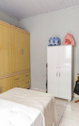 Casa à venda com 166m², 4 quartos e sem vagaQuarto 2 Casa 1