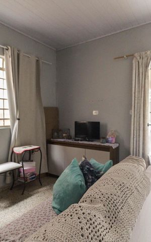 Casa à venda com 166m², 4 quartos e sem vagaSala Casa 1