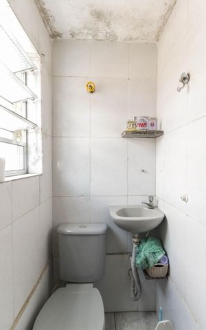 Casa à venda com 166m², 4 quartos e sem vagaBanheiro da Suíte Casa 2