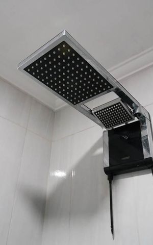 Casa à venda com 122m², 4 quartos e 1 vagaBanheiro 2