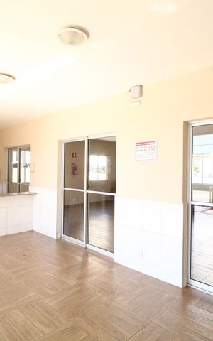 Apartamento para alugar com 52m², 2 quartos e 1 vagaÁrea comum - Salão de festas