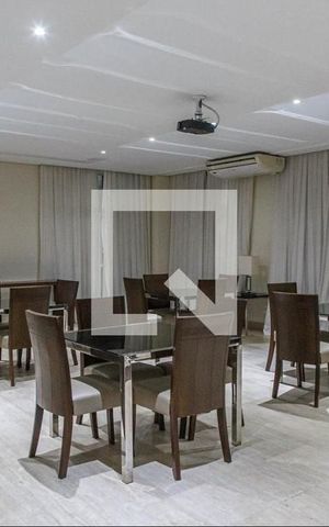 Apartamento à venda com 285m², 4 quartos e 5 vagasÁrea comum - Salão de festas