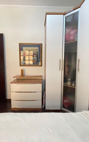 Casa à venda com 230m², 5 quartos e 3 vagas Casa à venda com 230m², 5 quartos e 3 vagasQuarto 3