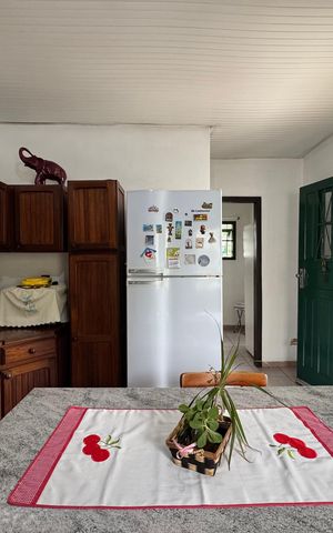 Casa à venda com 130m², 3 quartos e 1 vaga Casa à venda com 130m², 3 quartos e 1 vagaCozinha