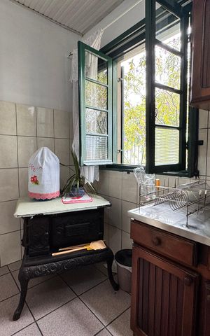 Casa à venda com 130m², 3 quartos e 1 vaga Casa à venda com 130m², 3 quartos e 1 vagaCozinha