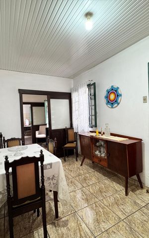 Casa à venda com 130m², 3 quartos e 1 vaga Casa à venda com 130m², 3 quartos e 1 vagaSala de Jantar