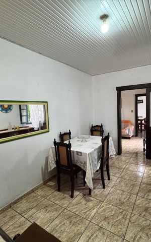 Casa à venda com 130m², 3 quartos e 1 vaga Casa à venda com 130m², 3 quartos e 1 vagaSala de Jantar