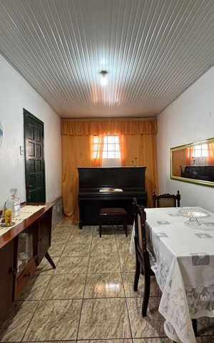Casa à venda com 130m², 3 quartos e 1 vaga Casa à venda com 130m², 3 quartos e 1 vagaSala de Jantar