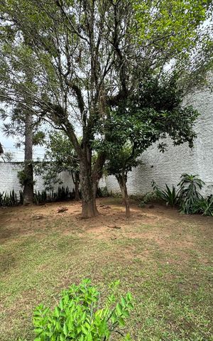 Casa à venda com 130m², 3 quartos e 1 vaga Casa à venda com 130m², 3 quartos e 1 vagaÁrea comum