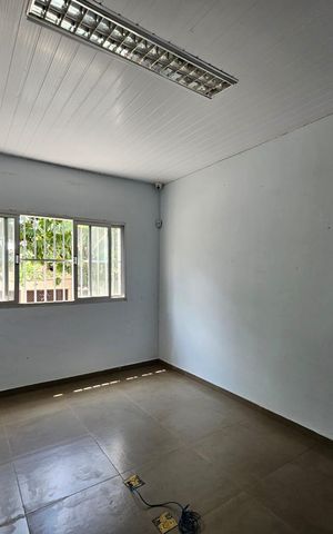 Casa à venda com 450m², 6 quartos e 1 vaga Casa à venda com 450m², 6 quartos e 1 vagaQuarto 1
