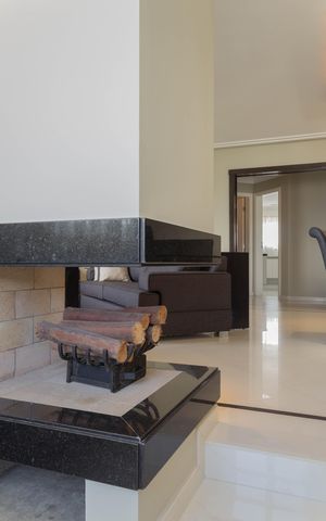 Apartamento à venda com 240m², 4 quartos e 3 vagas Apartamento à venda com 240m², 4 quartos e 3 vagasSala