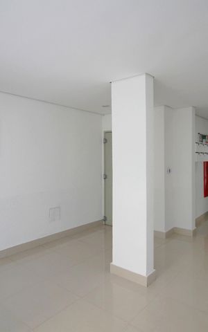 Apartamento à venda com 130m², 4 quartos e 2 vagasÁrea comum - Hall