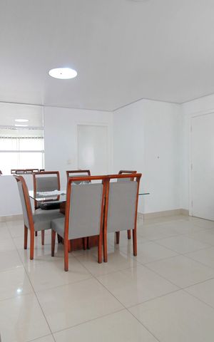 Apartamento à venda com 130m², 4 quartos e 2 vagasSala