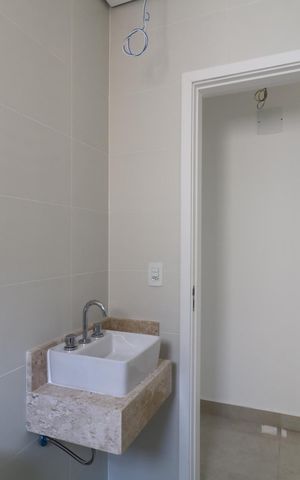Apartamento à venda com 180m², 3 quartos e 2 vagasBanheiro Social