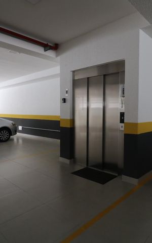 Apartamento à venda com 180m², 3 quartos e 2 vagasElevador