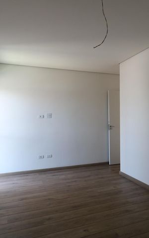 Apartamento à venda com 180m², 3 quartos e 2 vagasSuíte
