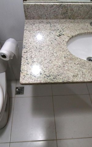 Apartamento à venda com 57m², 2 quartos e 1 vagaBanheiro Social