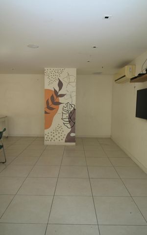 Apartamento à venda com 57m², 2 quartos e 1 vagaÁrea comum 