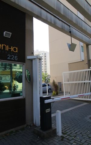 Apartamento à venda com 57m², 2 quartos e 1 vagaFachada e portaria