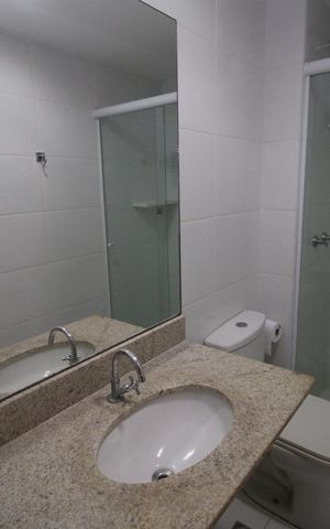 Apartamento à venda com 57m², 2 quartos e 1 vagaBanheiro da Suíte 1