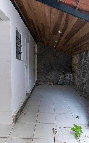 Casa à venda com 363m², 3 quartos e 2 vagasÁrea de Serviço