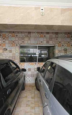 Casa à venda com 400m², 8 quartos e 2 vagas Casa à venda com 400m², 8 quartos e 2 vagasGaragem