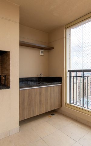 Apartamento para alugar com 109m², 3 quartos e 2 vagas Apartamento para alugar com 109m², 3 quartos e 2 vagasVaranda