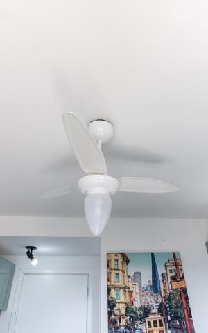 Apartamento à venda com 18m², 1 quarto e sem vaga Apartamento à venda com 18m², 1 quarto e sem vagaSala/Quarto