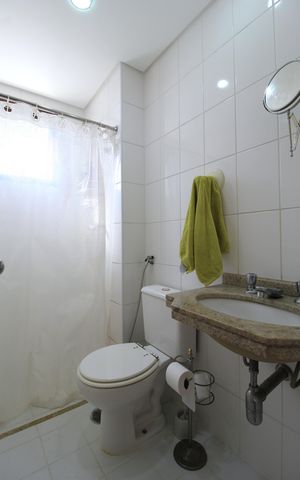 Apartamento à venda com 93m², 3 quartos e 2 vagasBanheiro da Suíte