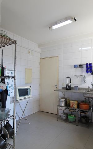 Apartamento à venda com 93m², 3 quartos e 2 vagasCozinha