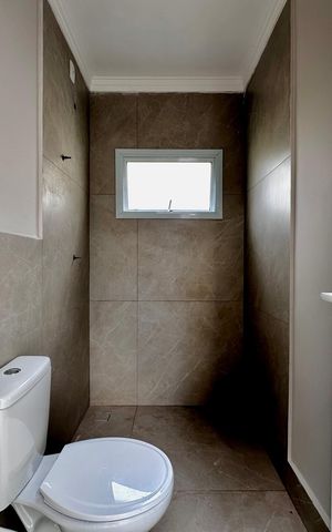 Casa à venda com 430m², 4 quartos e 6 vagas Casa à venda com 430m², 4 quartos e 6 vagasBanheiro Espaço Gourmet