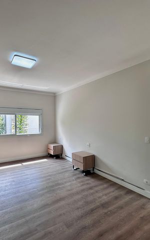 Casa à venda com 430m², 4 quartos e 6 vagas Casa à venda com 430m², 4 quartos e 6 vagasSuíte 1