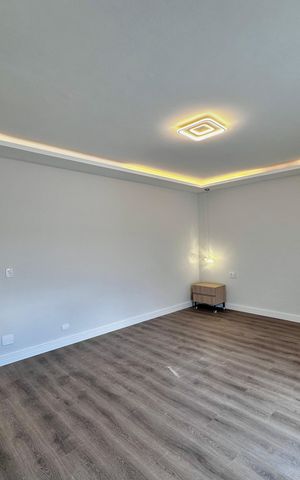 Casa à venda com 430m², 4 quartos e 6 vagas Casa à venda com 430m², 4 quartos e 6 vagasSuíte 4
