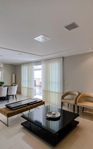 Apartamento à venda com 210m², 4 quartos e 3 vagasSala