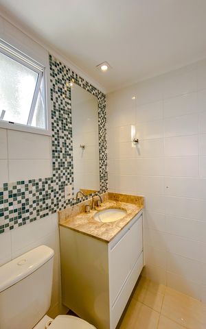 Apartamento à venda com 210m², 4 quartos e 3 vagasBanheiro da Suíte 2